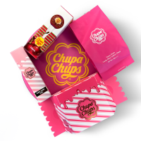 Chupa Chups Cherry Girl Box - Chupa Chups подарочный набор косметики для лица, глаз и губ "Cherry Girl"